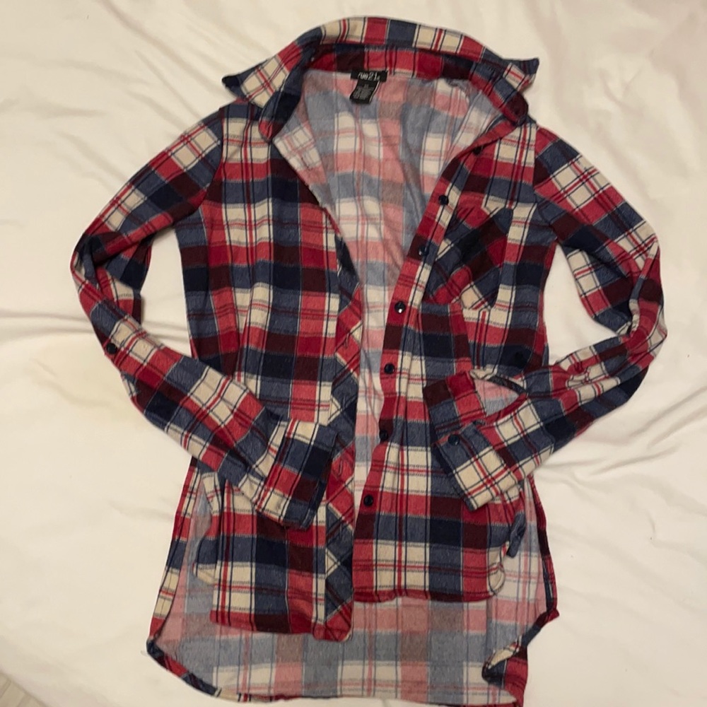 Women’s long sleeve flannel